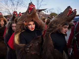 Photos: Dancing with the bears lives on as a unique custom in Romania