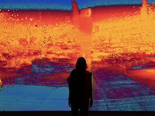 Abu Dhabi Light Show – how you can see Abu Dhabi’s coastal areas in a new light