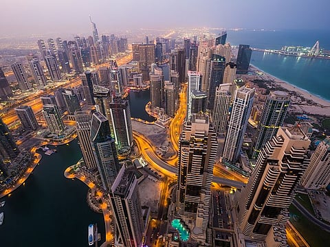 Offplan sales continue to surge along in Dubai property market. Buyers should however absorb some hard and fast rules to make it work for them. 