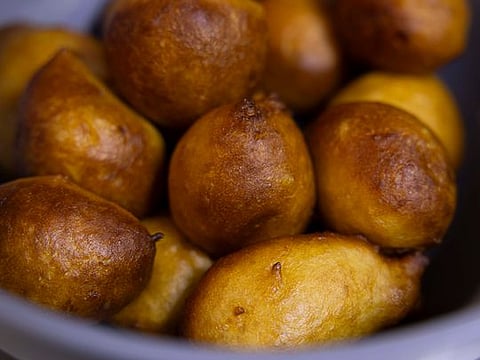 Pan-African recipe from Kenya: Kaimati or fried sweet dumplings