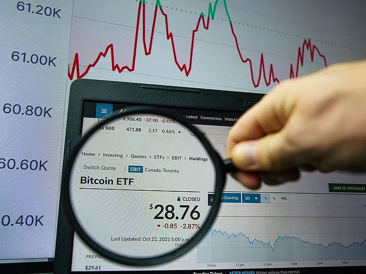 STOCK BITCOIN ETF