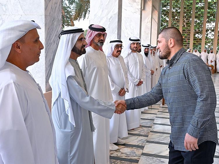 Sheikh Mohammed meets with winners of the Mohammed Bin Rashid Al Maktoum Creative Sports Award