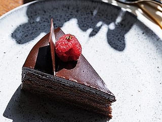 Vegan double chocolate fudge cake


