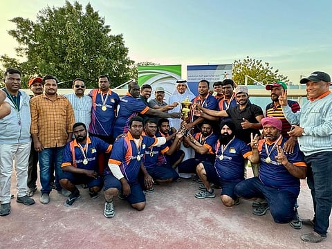 Abdulla Lashkari Mohammad honoured the winners of the competition.