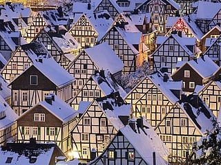 Land of ice and snow: Winter weather seen from above