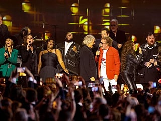 Photos: Bebe Rexha, Shania Twain, Bruce Springsteen and others turn out to celebrate Bon Jovi on Grammys’ eve