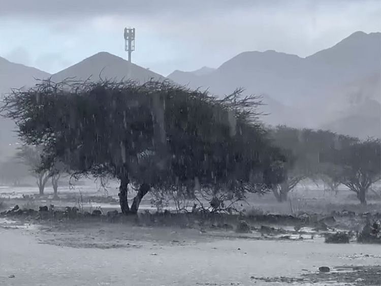 Rain in Fujairah