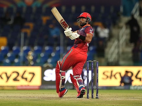 Sikandar Raza hit a 19-ball 40 and then claimed two wickets for Dubai Capitals in Abu Dhabi on Tuesday.