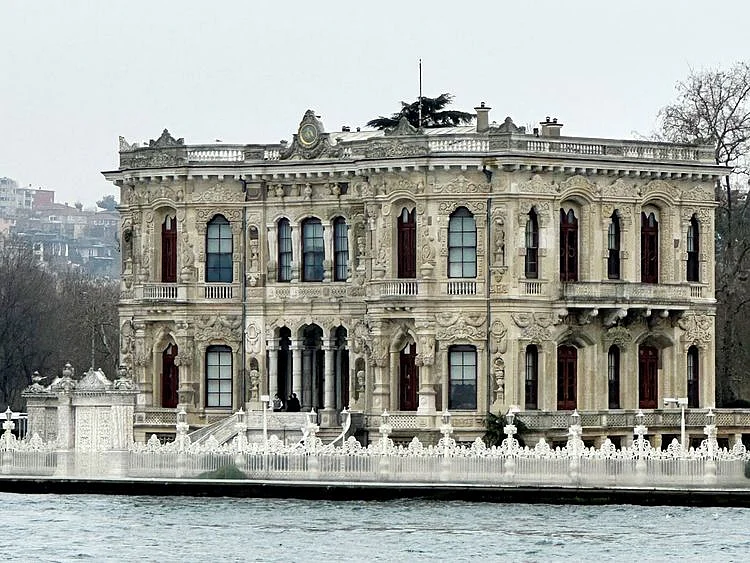Kucuksu Pavilion