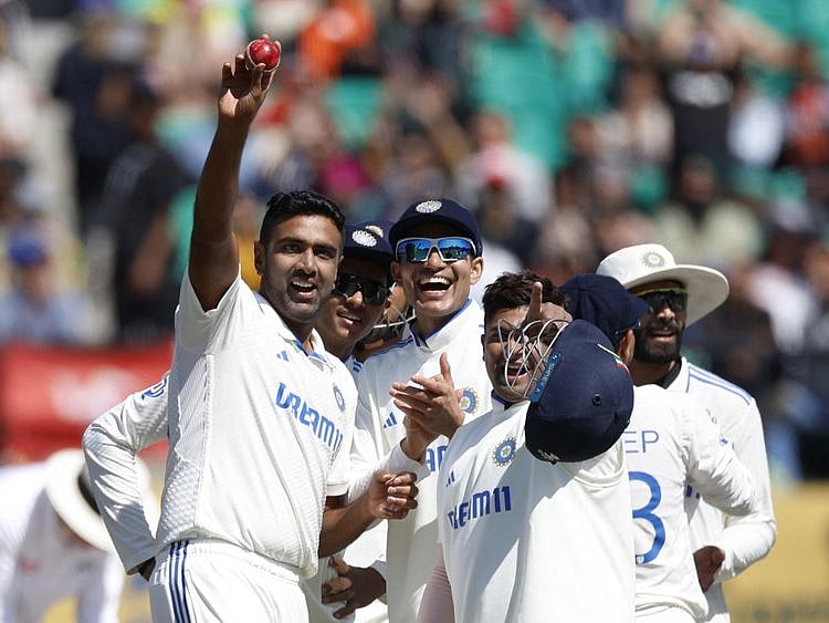 Copy of 2024-03-09T070130Z_747052158_UP1EK390JIH2H_RTRMADP_3_CRICKET-TEST-IND-ENG [1]-1710340347377