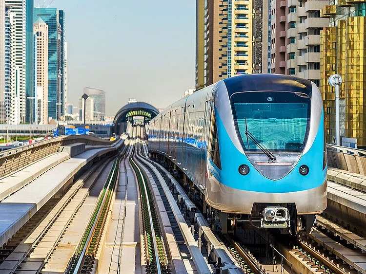 Stock-Dubai-Metro