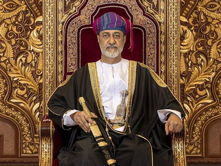 Sultan Haitham bin Tariq of Oman has issued Royal Decree No. 29/2025, granting Omani citizenship to Maria Voktor Anatolyevich Argentova.