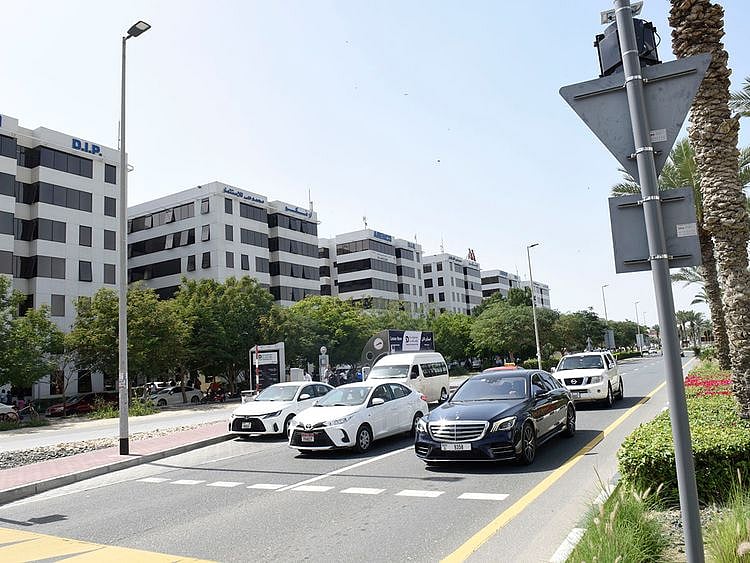 STOCK DIP / Dubai Investments Park