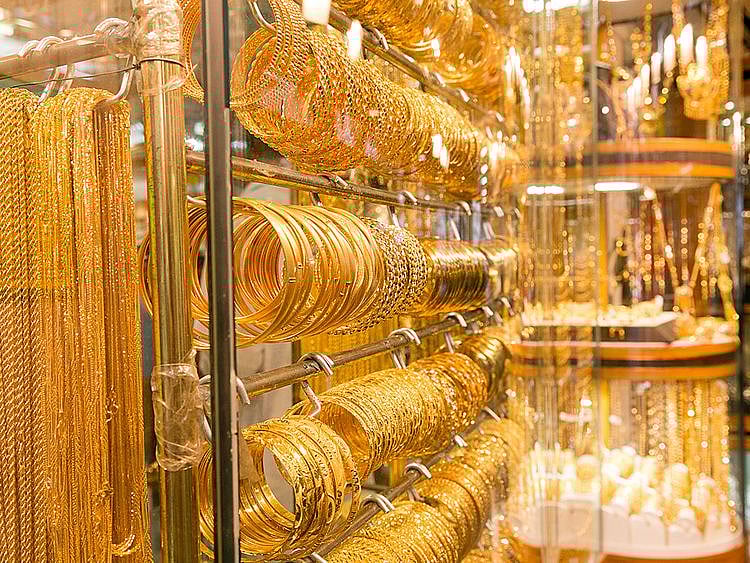 Stock-Gold-(Dubai)