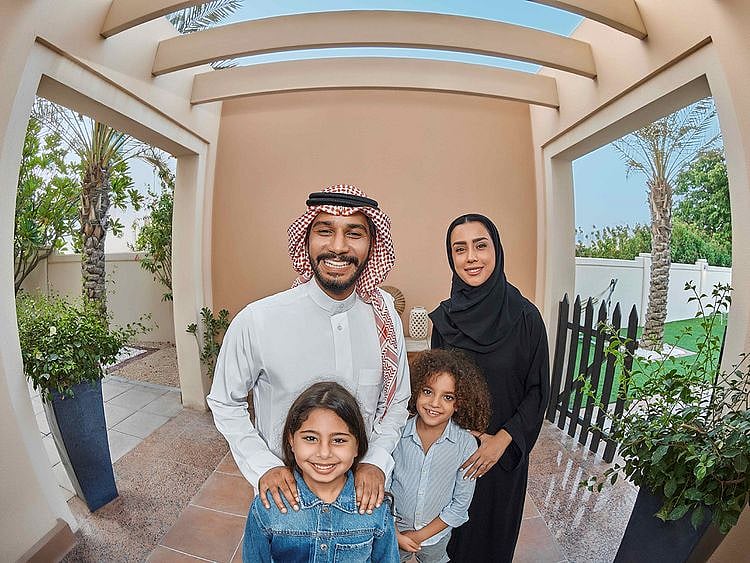 Ring-Video-Doorbell_Family-FOR-WEB