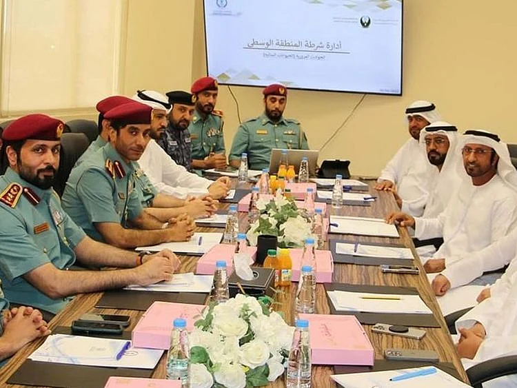shj-police,-municipality-meeting-1714927752351