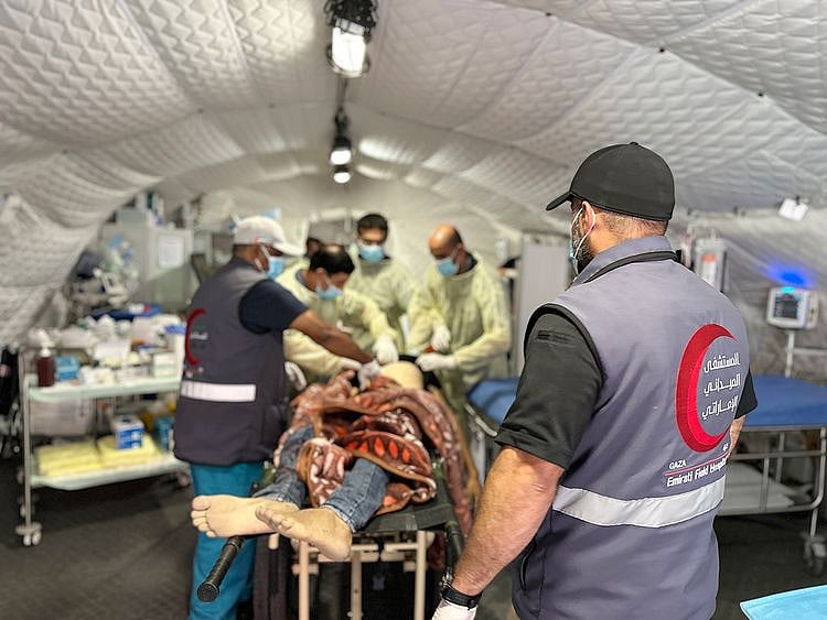 Emirati field hospital continues supporting health sector in Gaza 