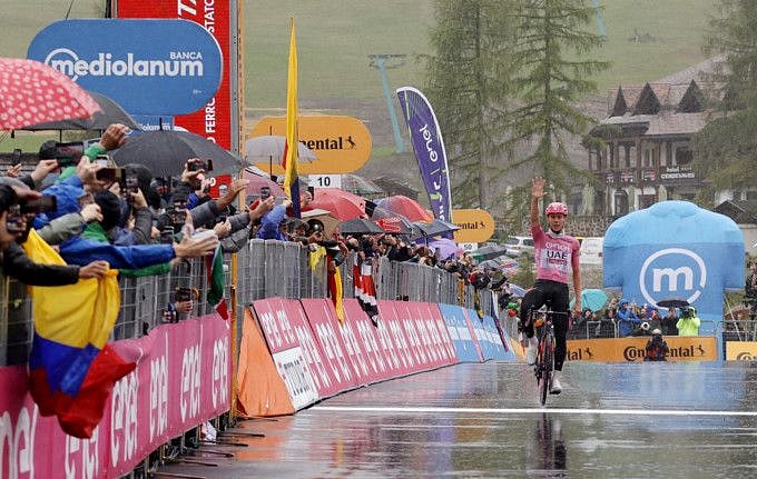 Copy of 2024-05-21T153307Z_1262855258_UP1EK5L1775D1_RTRMADP_3_CYCLING-GIRO-1716312673717