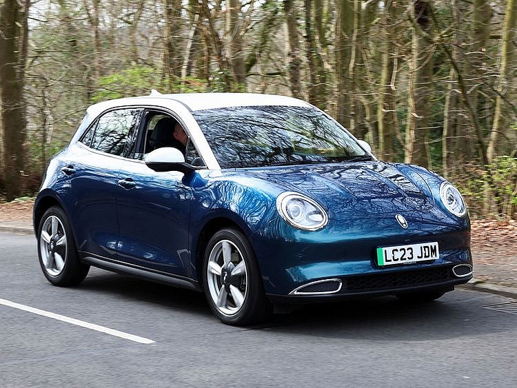 2024-05-30T050142Z_1409109344_RC2OT6AC7AXV_RTRMADP_3_AUTOS-EUROPE-CHINA-STRATEGY-(Read-Only)