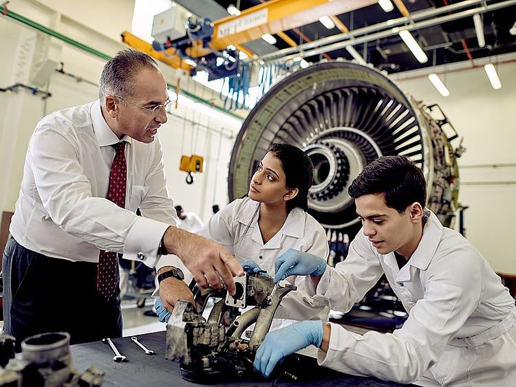 Emirates Aviation University