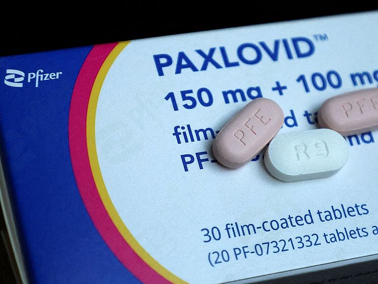 2024-06-07T161318Z_1448428742_RC26WW9LHCC1_RTRMADP_3_HEALTH-CORONAVIRUS-PAXLOVID-(Read-Only)