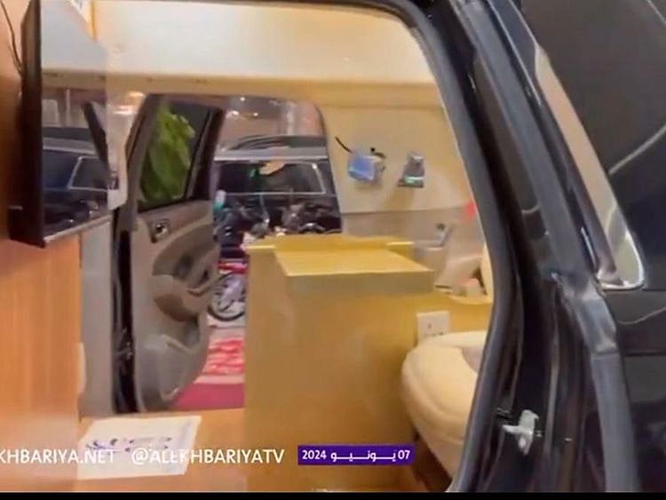 A mobile prosecution office fitted with advanced technology necessary for conducting fast-track investigations.