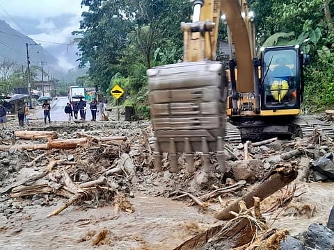 Heavy rains triggered a landslide in a tourist region of southern Ecuador.