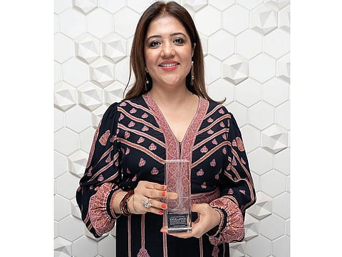 Dr Vandana Gandhi with her Excellence in Business – Best in Innovative Education & Training award