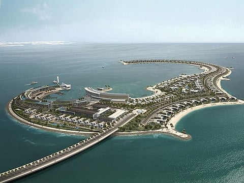  Dubai's Jumeira Bay keeps clearing new records when it comes to super-luxury homes. No wonder then that it's also known as the 'Billionaire's Island'. 