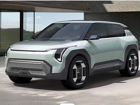 South Korean automaker Kia told AFP on Tuesday it had not approved an advertising campaign that featured one of its electric vehicles with a bumper sticker denigrating rival Tesla owner Elon Musk.