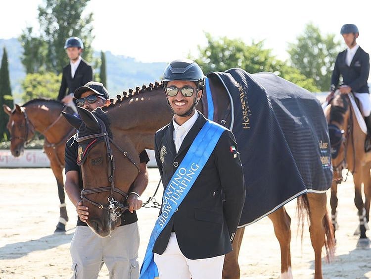 Omar Showjumper