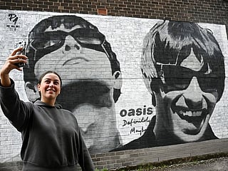 UK government eyes capping ticket prices after Oasis furore
