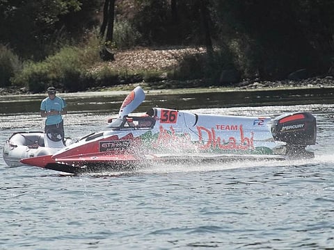  After four-time champion Al Qemzi surprisingly missed out on a place in the six-boat qualifying shoot out, Al Mansoori underlined his growing championship challenge with a superb performance 