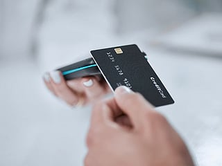 Majority of UAE travellers choose digital payments for convenience and security