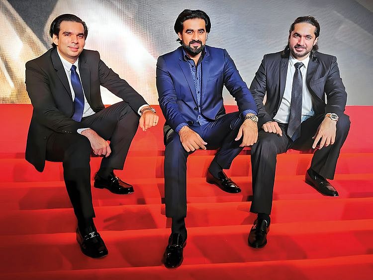 BizLeaders-BCK-cover-HiRes-FOR-WEB