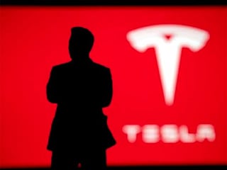 US to probe Tesla's 'full self-driving' system after pedestrian killed in low visibility conditions