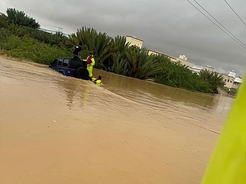 The Civil Aviation Authority advises all to take precautions during thundershower rain, and not to cross Wadis (Flash Flood) and avoid low laying areas and not to sail during alert period.