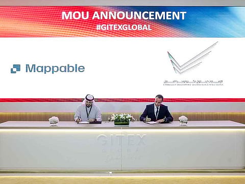 Abdullah Mohammad, Chief Commercial Officer, Mappable, GCC signing MoU with Abdel Hamid Sba, Chairman, Emirates Transport Technology solutions. 