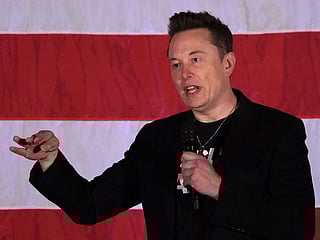 Elon Musk's net worth tops $400 billion, a historic first