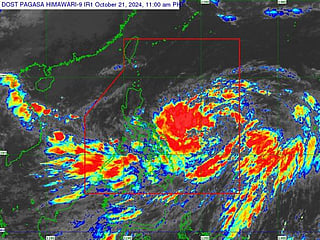 Philippines: 'Potential supertyphoon Kristine' moves in