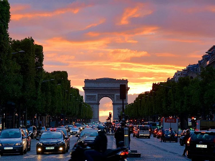 France paris traffic