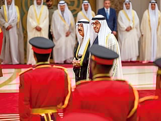 UAE President, Emir of Kuwait explore avenues to boost bilateral ties