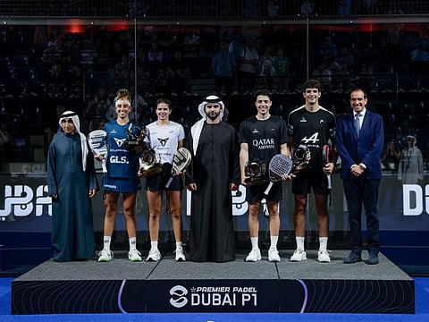 Sheikh Mansoor Bin Mohammed Bin Rashid Al Maktoum, Chairman of the Dubai Sports Council, crowned the men’s and women’s champions at the Dubai Duty Free Tennis Stadium.