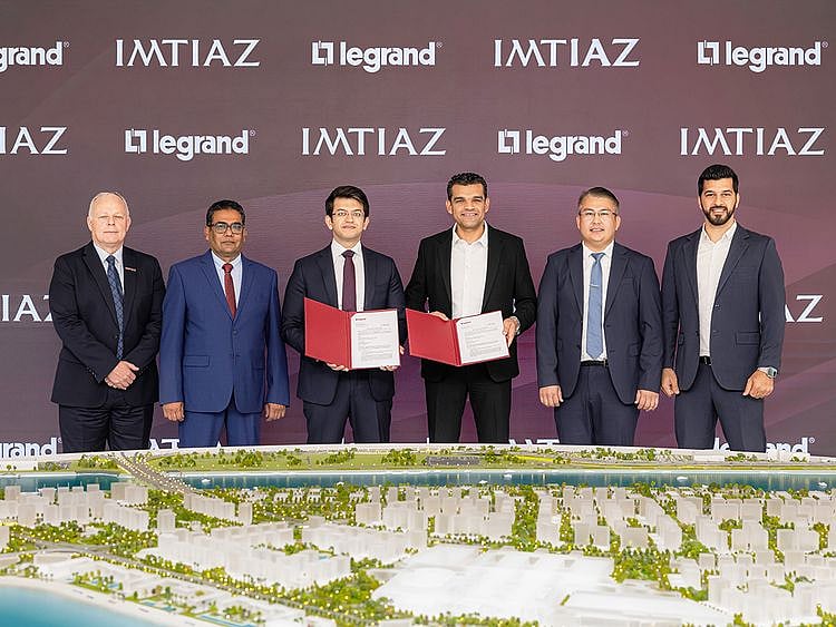 Imtiaz Developments and Legrand formalise partnership at Imtiaz Headquarters, paving the way for cutting-edge automation across 18 waterfront projects.