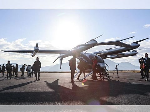 AutoFlight's cutting-edge electric aircraft, Prosperity I, seamlessly transitions from vertical takeoff to horizontal flight, achieving speeds over 200 km/h and a range of more than 250 km on a single battery charge.