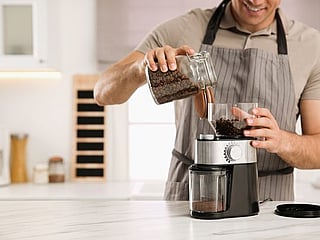 5 best coffee grinders in UAE, for 2024