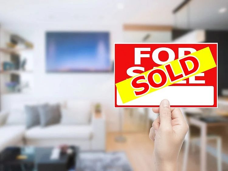 Stock-Property-Sold