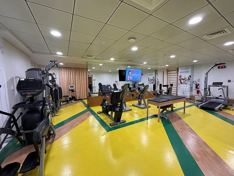 SU_241210_Bone Health_PC_Zulekha Hospital_Dept. of Physiotherpy 1