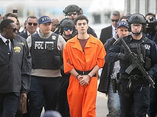 Luigi Mangione, suspect in health CEO killing transferred to New York