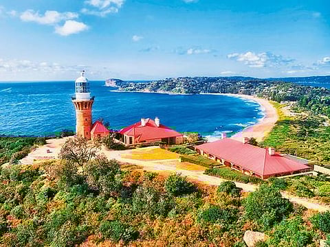 At Cape Leeuwin headland, where the lighthouse keeper’s cottage has been restored as a café, watch the Indian and Great Southern oceans converge 